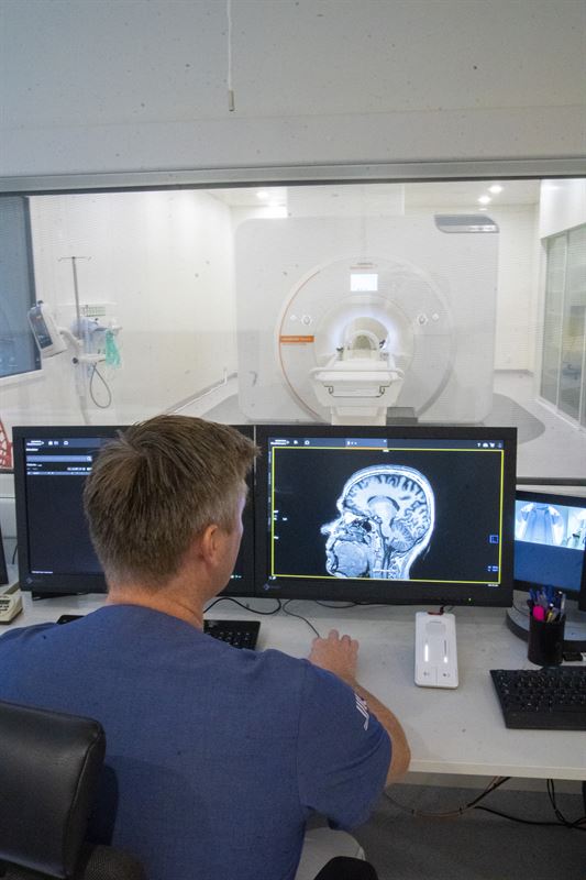 Över 600 patienter undersökta med ny typ av magnetkamera på Karolinska